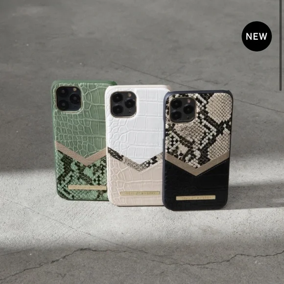 iPhone XR/ iPhone 11 Python 🐍 case - Picture 3 of 3